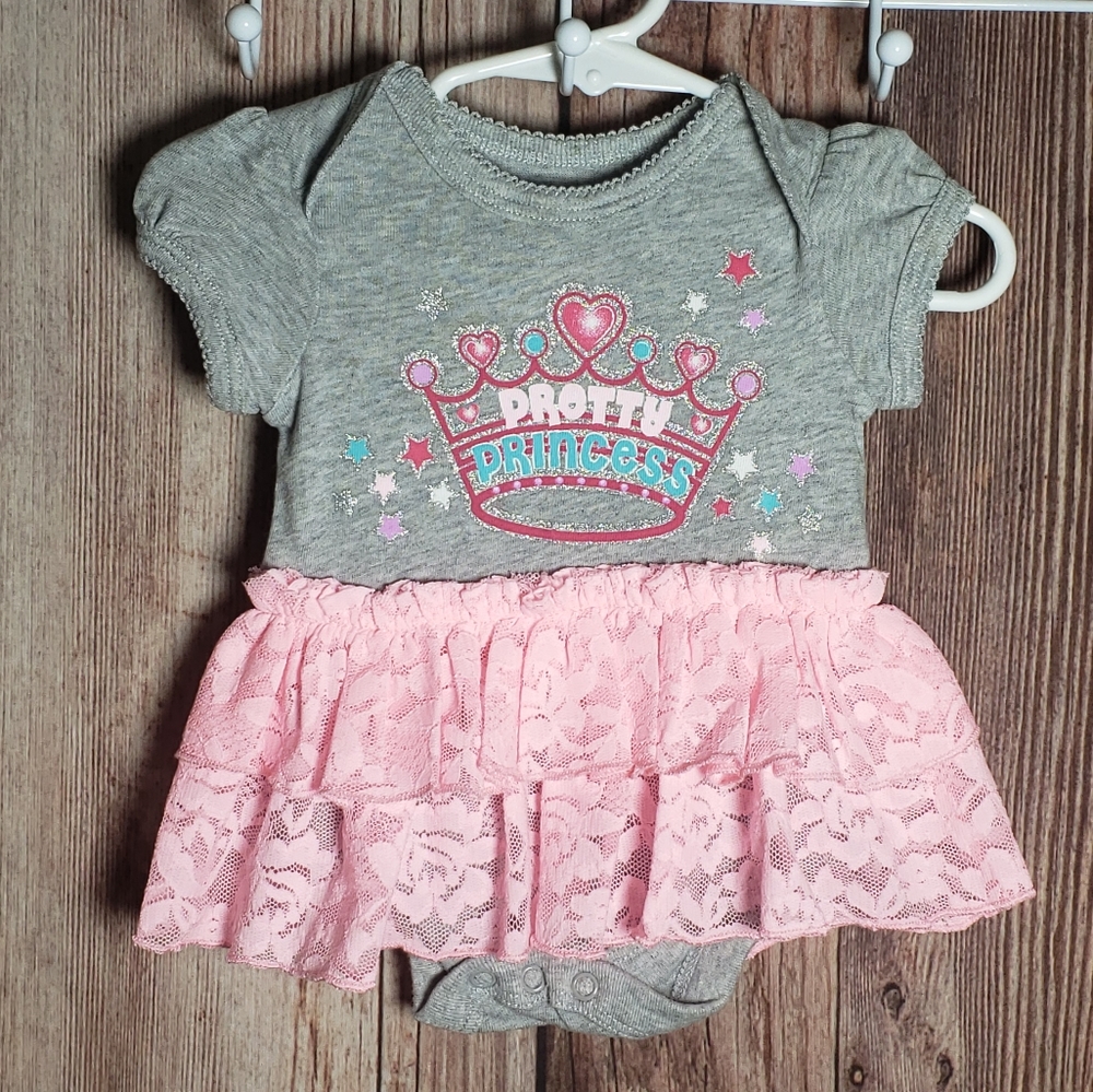 (010) Girls: Newborn Garanimals Tutu Onesie- R2